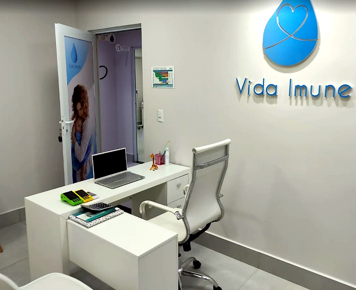 Sala de atendimento no Instituto Dr Gesmar Estevão